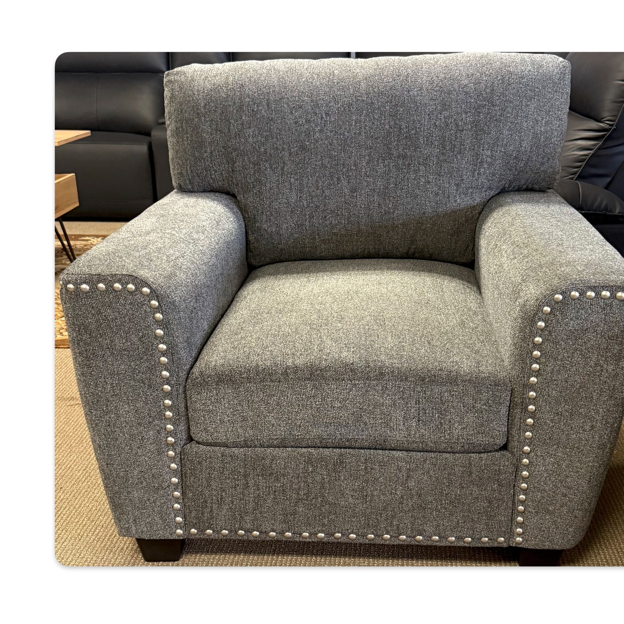 Accent chair